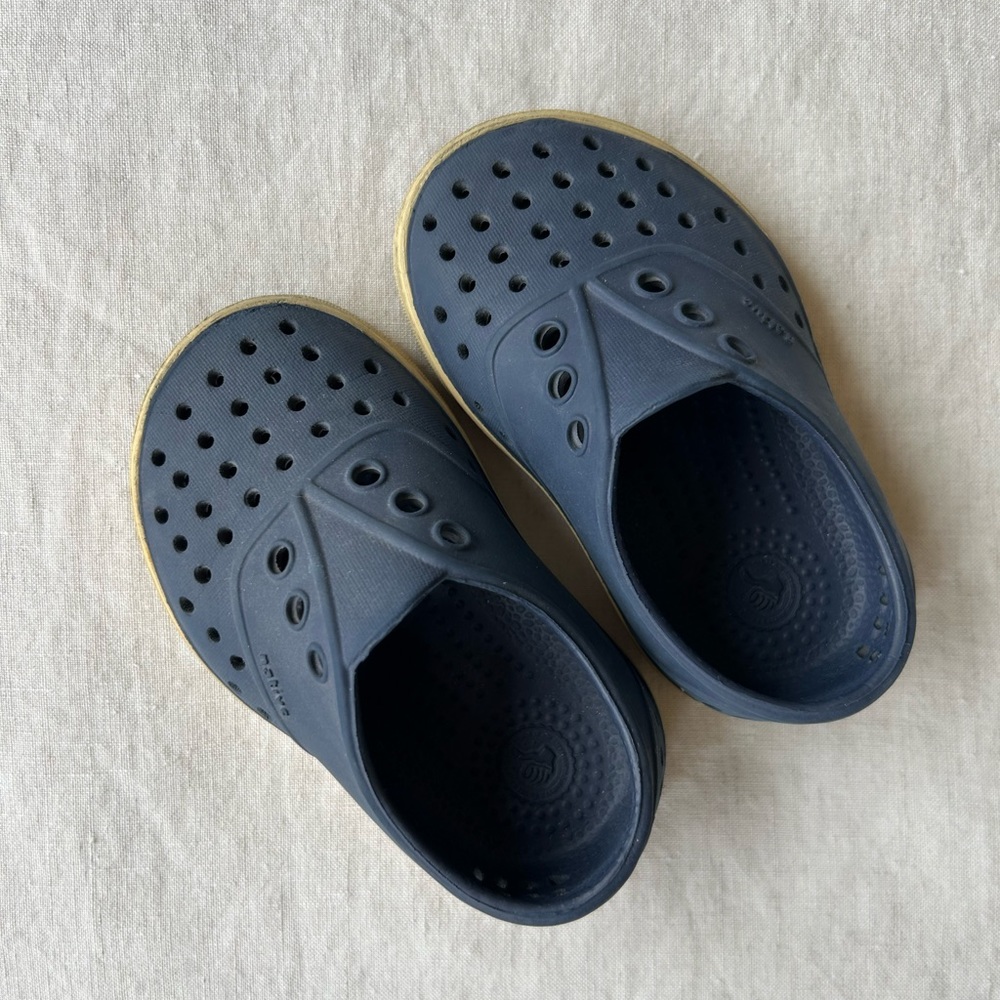 Navy Native Slip-on Loafer, size 5